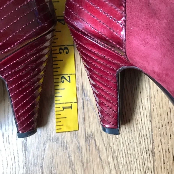 Wine colored Sofft heels - Picture 11 of 13